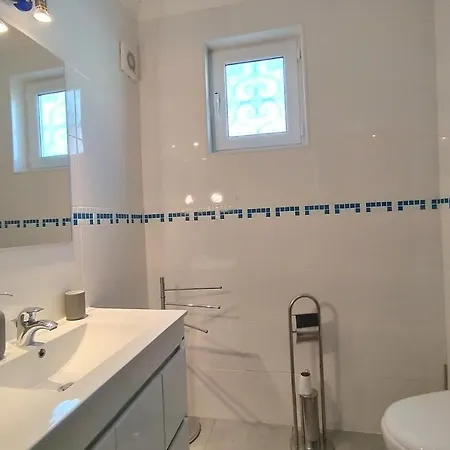 Delia Typical Portuguese House With A Private Swimming Pool بيت للعطل *